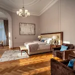 Julius A Emma - Luxury Boutique Retreat Hotel 5*