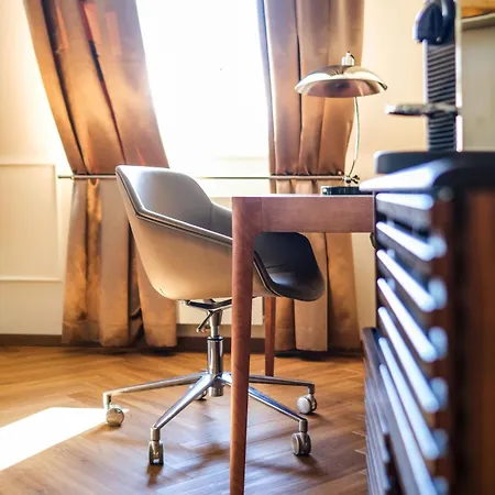 Julius A Emma - Luxury Boutique Retreat Hotel 5*