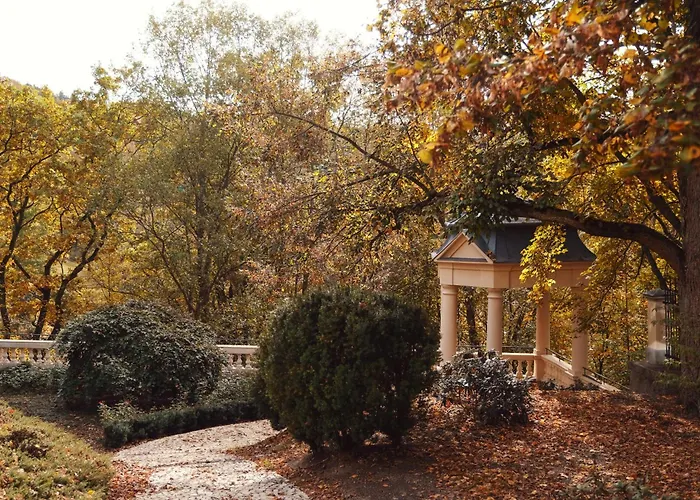 Julius A Emma - Luxury Boutique Retreat Szálloda 5*